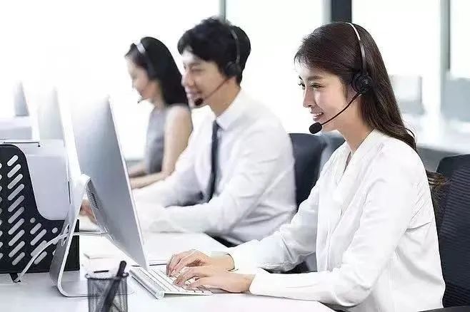 中庭裝飾響應(yīng)廣西消委會(huì)“提振消費(fèi)信心 我們在行動(dòng)”公益活動(dòng)