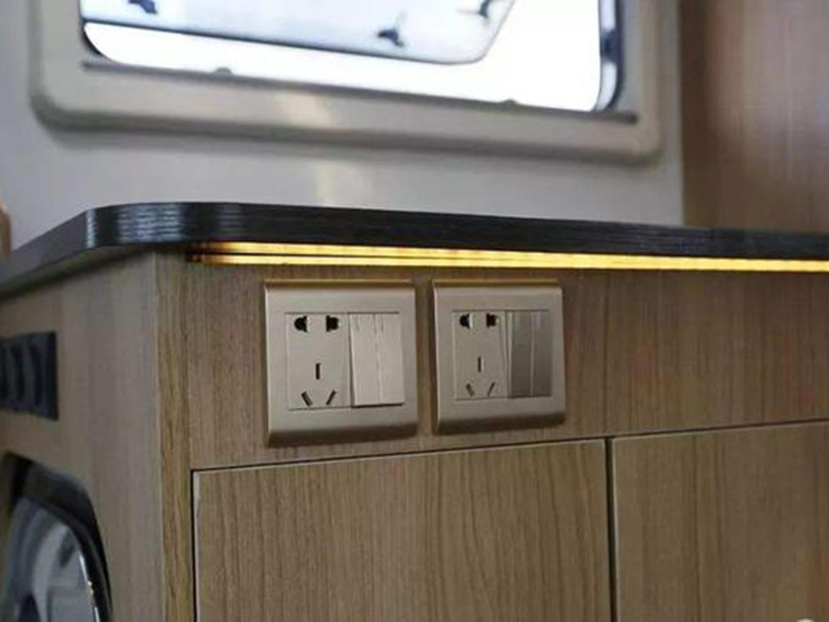 裝修一定要在這八處裝插座，不然三年后必后悔！